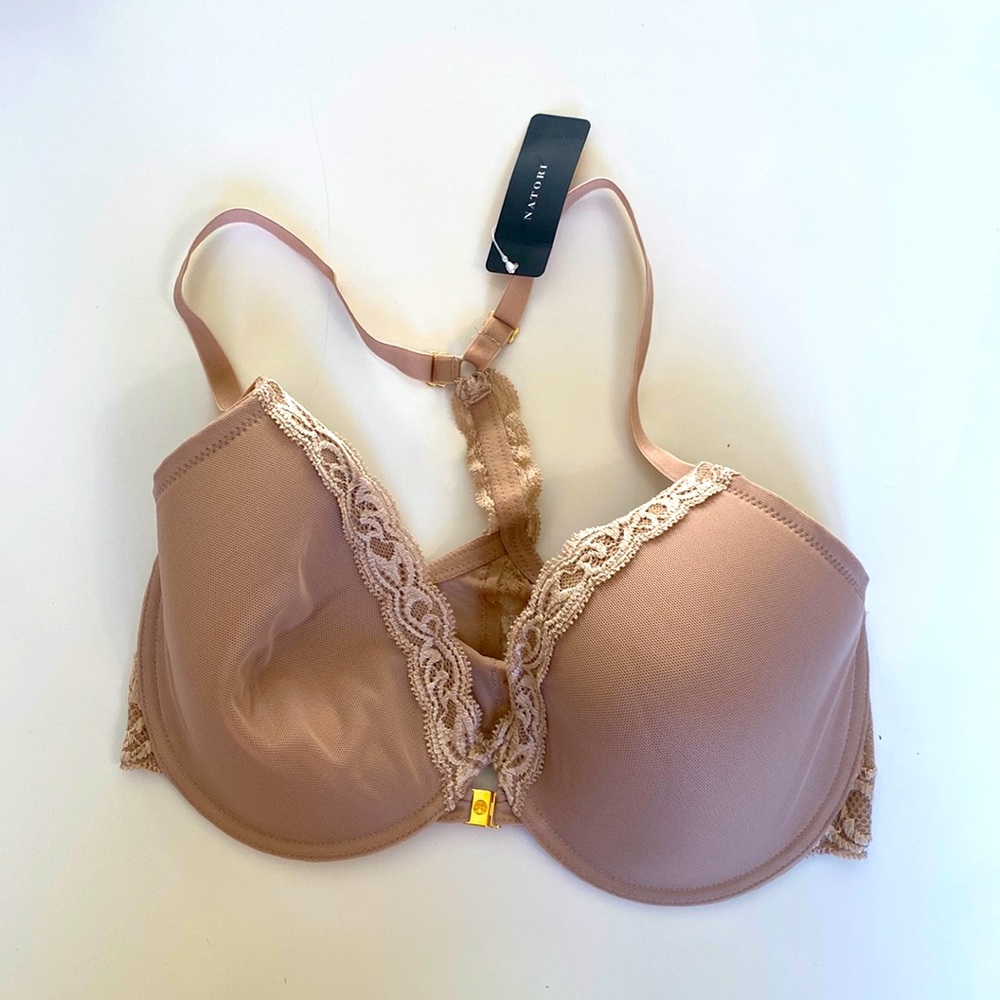 Nude/lace bra